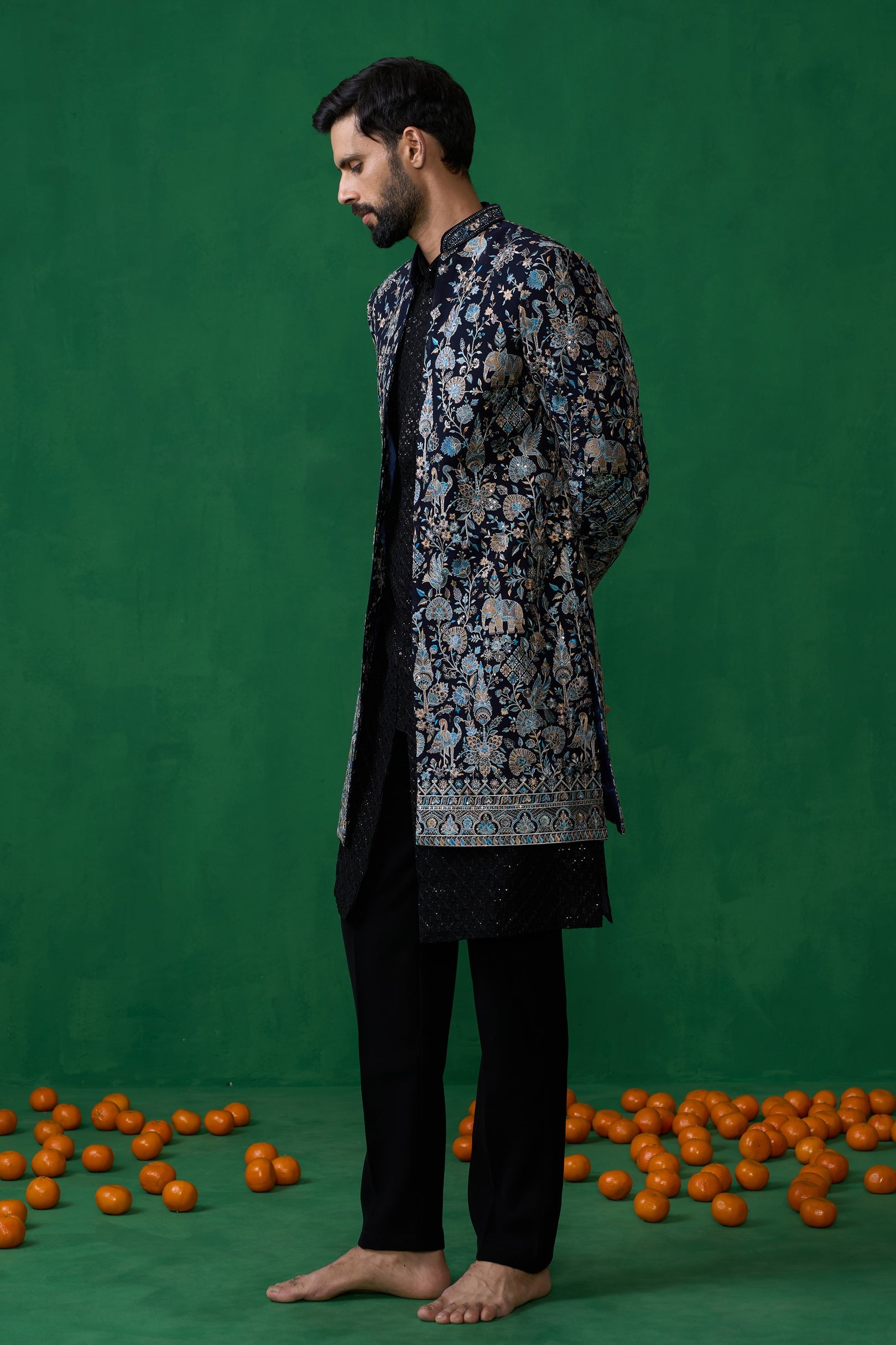 ASHNEER GROVER IN GARDEN NAVY BLUE INDOWESTERN SET
